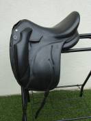 Dressage saddle Devoucoux  17" 2015 Used