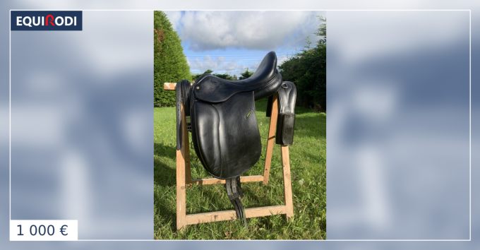 SELLE DE DRESSAGE MELODY LUXILI PRESTIGE
