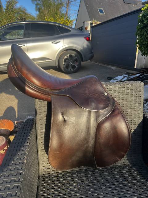 Selle butet  17.5 selle