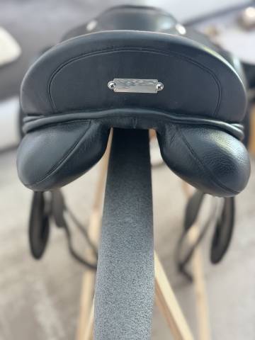 Selle de Dressage Zaldi Sanjorge Plana 17,5 - Cuir