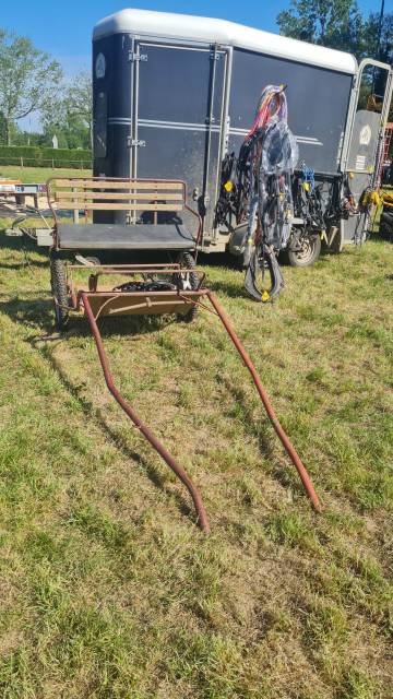 Carriole 2 roues - poney / ane de 1m30 à 1m40 (50150 br