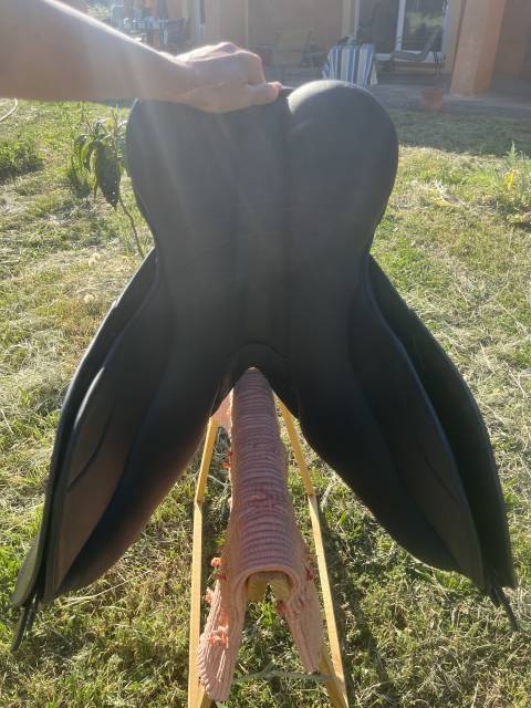 Selle Thorowgood T8 compact noir