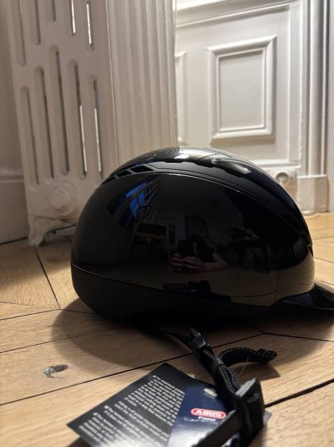 Casque Pikeur  55-58 cm 