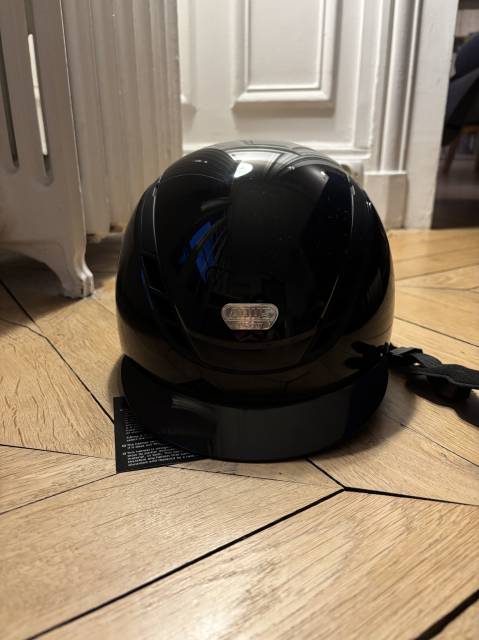 Casque Pikeur  55-58 cm 