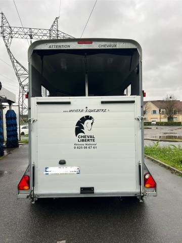 Van cheval liberté touring country 2 places 