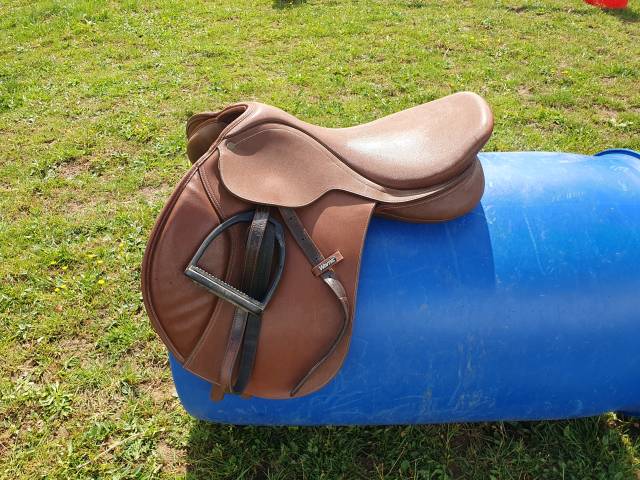 Selle wintec pro jump avec syst&egrave;me cair