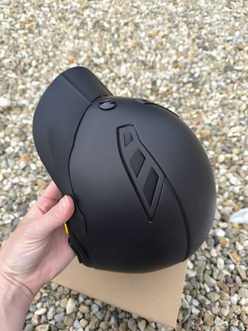 Casque d'&eacute;quitation Back on Track