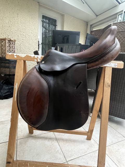 Selle hervé godignon 18 pouces 