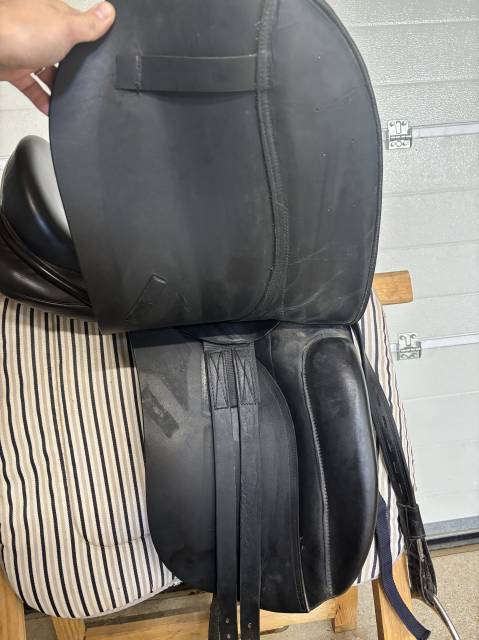 Selle dressage lexhis KLL 17&rdquo;