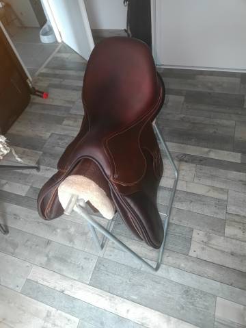 Selle Antar&egrave;s Advanced+ 17,5