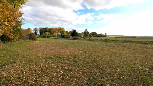 Propriete equestre avendre, avec grande maison + grange