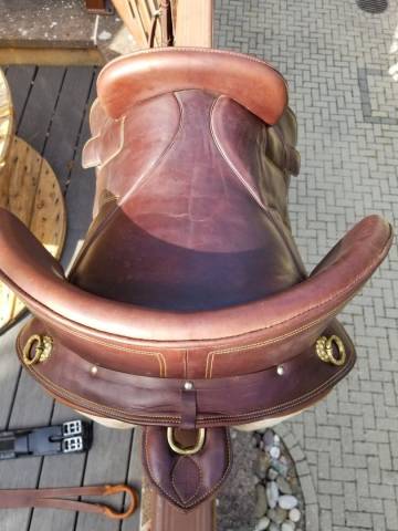 SELLE LUCAS MONTURAS