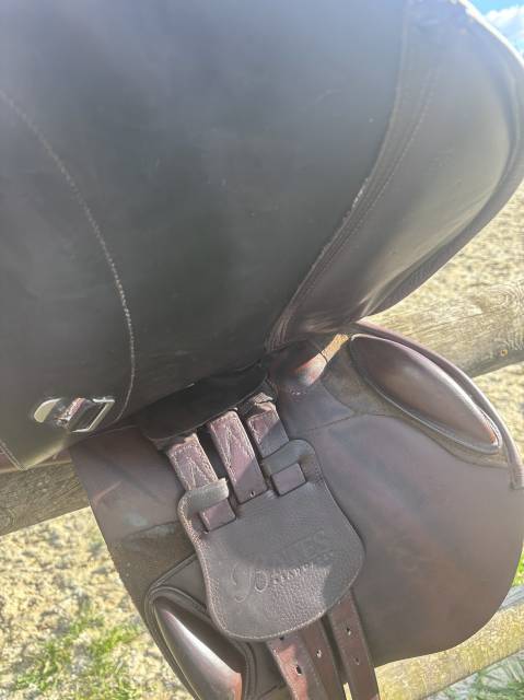 Selle Bates 17,5
