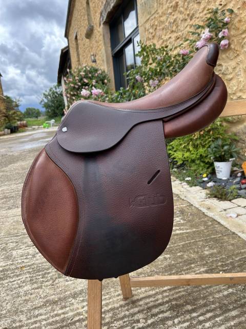 Selle club cwd taille 17