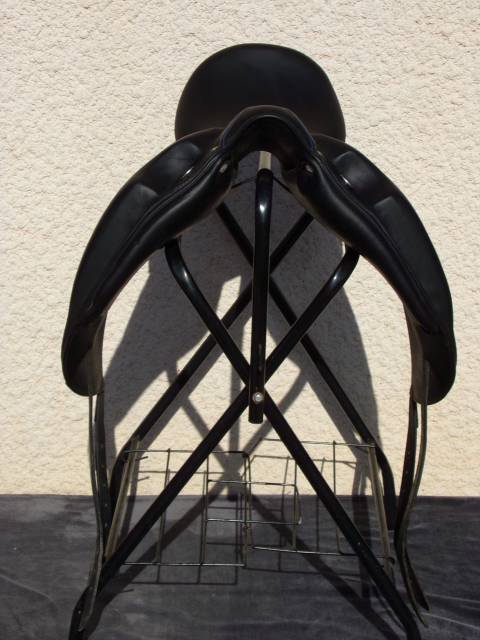 Selle Dressage Devoucoux Makila Lab 17'5
