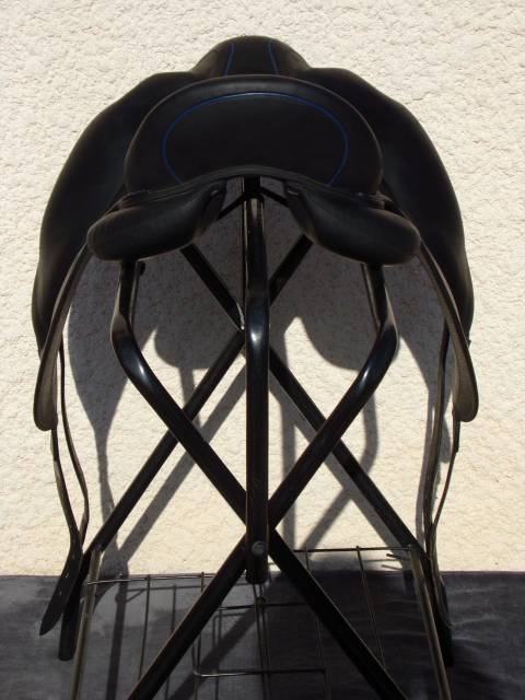 Selle Dressage Devoucoux Makila Lab 17'5
