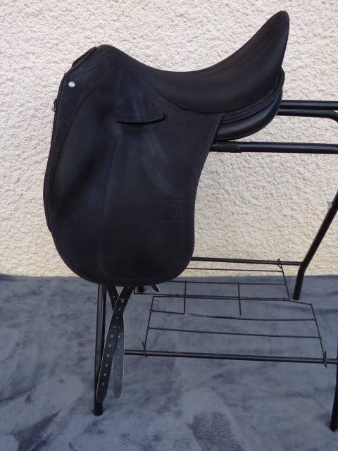Selle Dressage Childeric DPL 17'5 &eacute;tat neuf