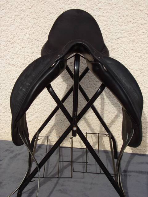 Selle Dressage Childeric DPL &eacute;tat neuf 18'