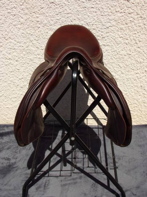 Selle Antares obstacle contact 18'