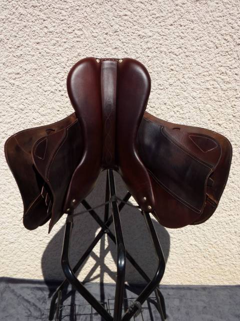 Selle Antares obstacle contact 18'