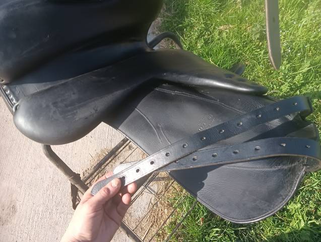 Selle dressage Devoucoux 17,5