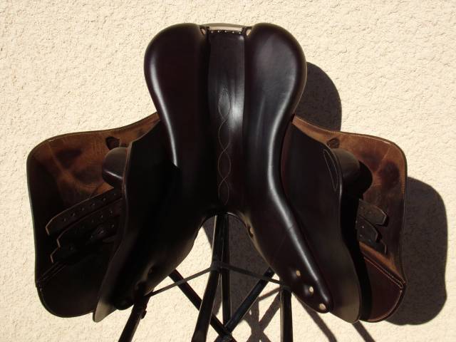 Selle obstacle Antares Connexion 17'5 Superbe &eacute;tat 