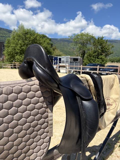 Selle dressage Childeric DAC 
