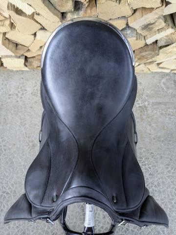 Selle d'&eacute;quitation St&uuml;bben Scout 18/31