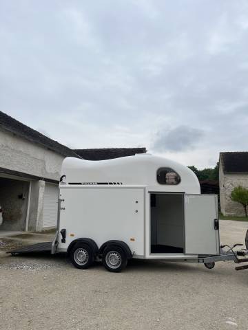Van cheval liberté 1,5 place