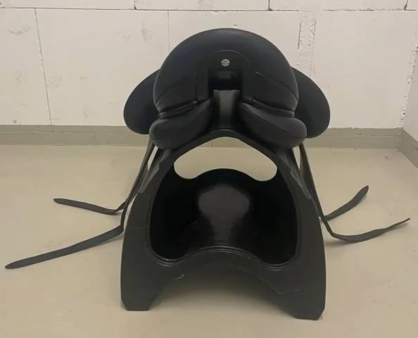 Selle de dressage Devoucoux Makila Harmonie S
