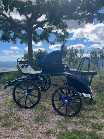 à vendre – voiture d’attelage 4 roues equitech