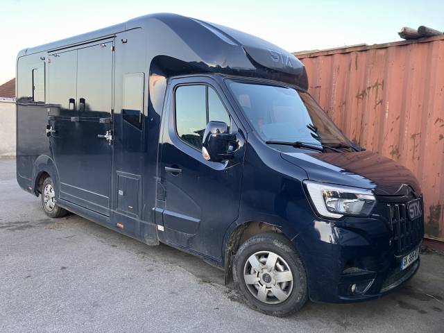 Location camion chevaux 