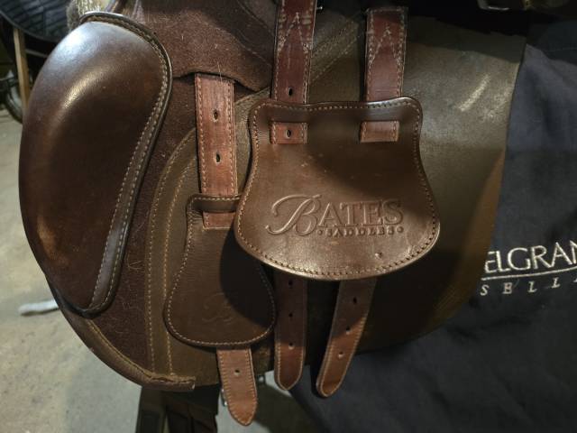 Selle mixte Bates 17,5