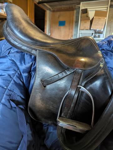 Selle Belloir noire