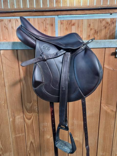 Selle antarès mono quartier  17 pouces