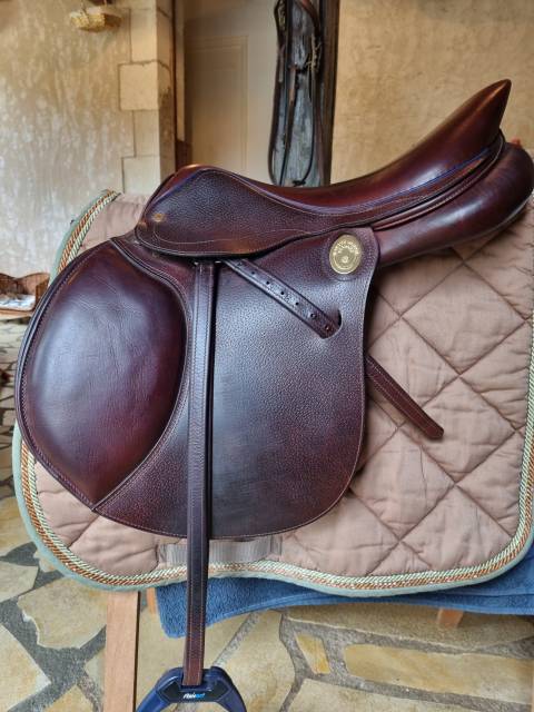 Selle jean luc maurel equipée