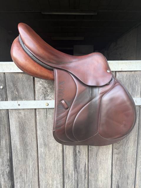 Selle Devoucoux 