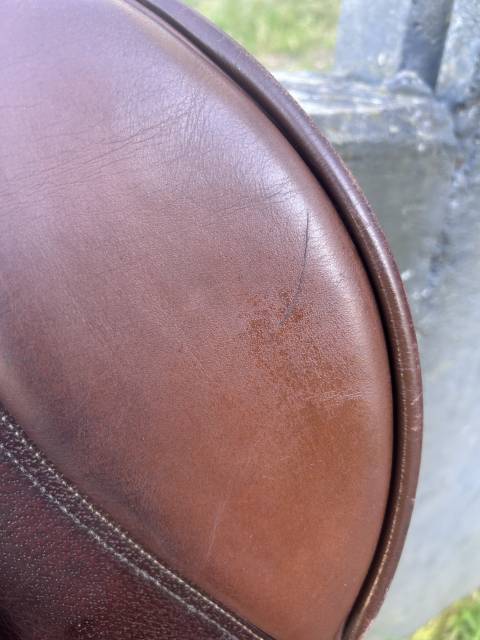 Selle &Eacute;ric Thomas Oxer   Taille : 17,5  