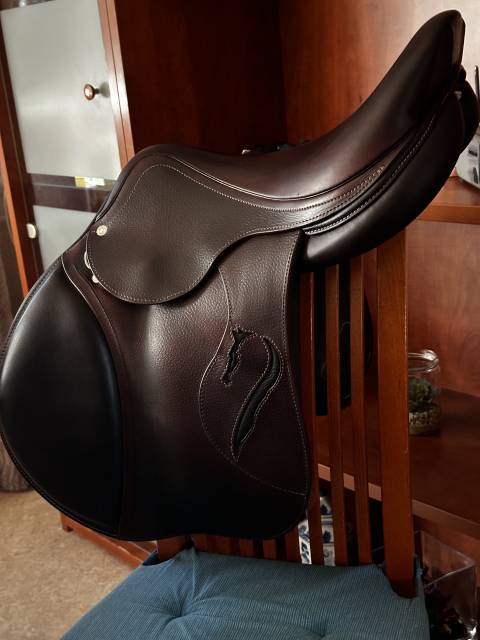 Vends selle antarès connexion taille 17