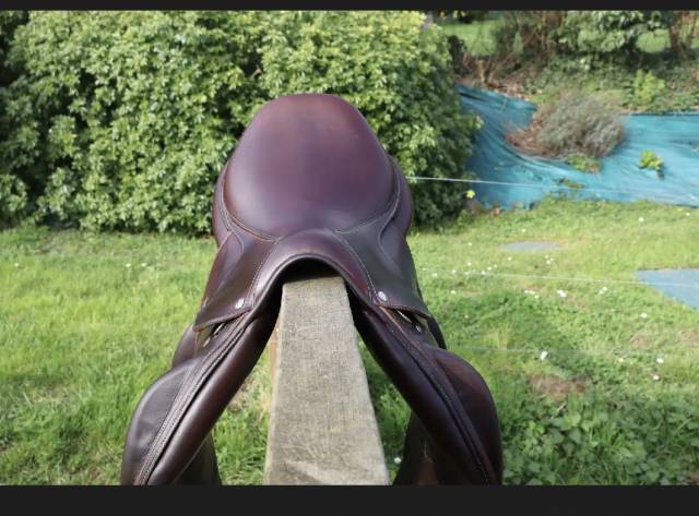 Selle Devoucoux Chiberta 17,5