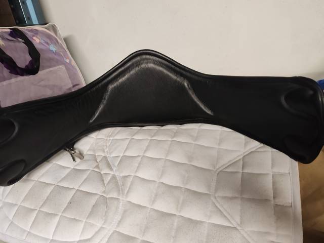 Selle dressage 18"