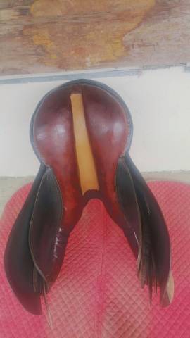 Selle mixte 17,5 pouces