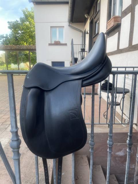Selle dressage Childeric