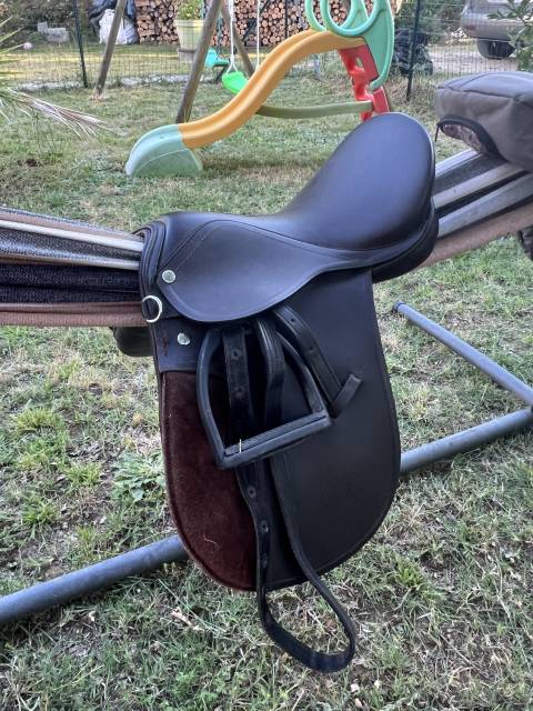 Selle mixte d&rsquo;&eacute;quitation 