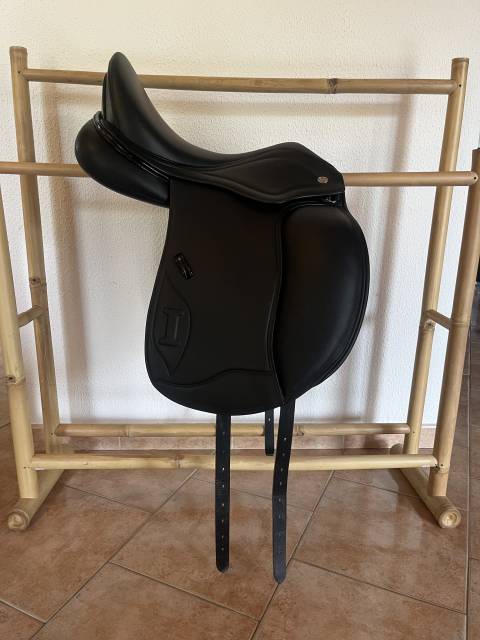 Selle de dressage Ikonic &Eacute;volution 
