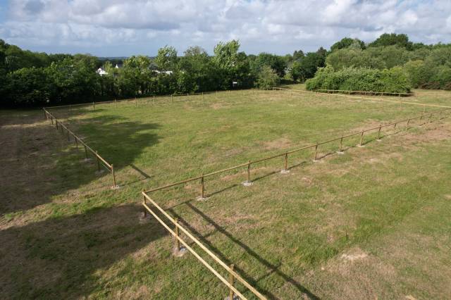 ? pension chevaux à domicile – 2 places disponibles