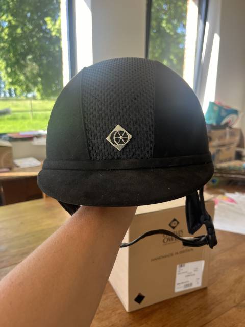 Vends casque Charles Owen neuf