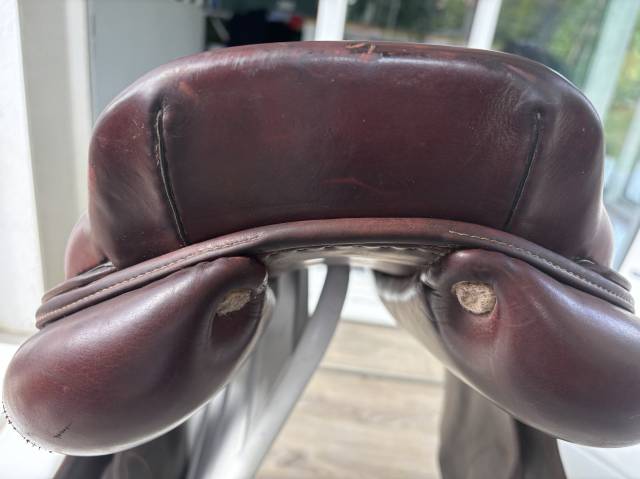 Selle mixte CWD 17,5 pouces,ann&eacute;e 2018