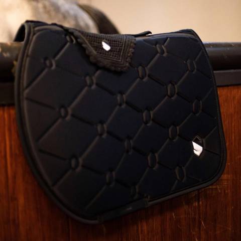 Tapis de selle Spineshield Embroidery - Samshield - Confort premium