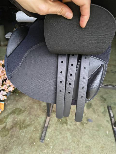 Selle Wintec jump 500 - 17 pouces 